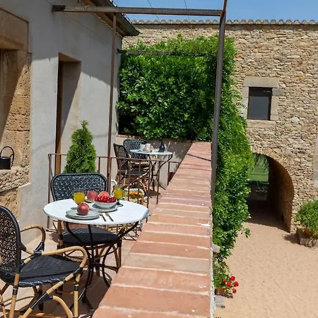 Turisme Rural Mas Ametller - Casa Gran 8 Persones * Fontclara