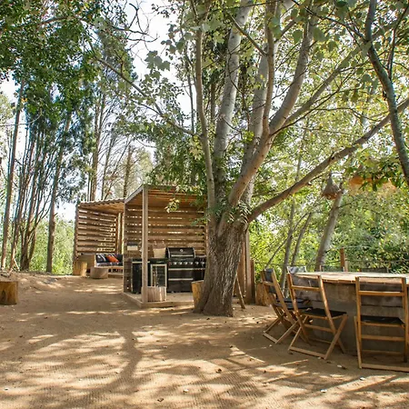 Turisme Rural Mas Ametller - Casa Gran 8 Persones * Fontclara
